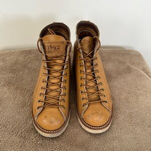 Thorogood roofer work boots